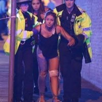 Ariana Grande'nin konserinde patlama!