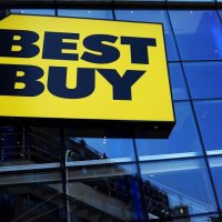 Best Buy, Kaspersky’ı raflardan kaldırdı