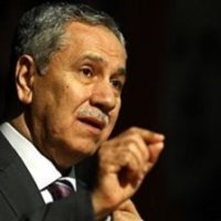 Bülent Arınç'a 'gazeteciye hakaret'ten para cezası!