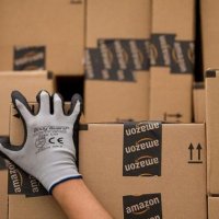 Dolandırıcı çift Amazon’dan 1.2 milyon dolar çaldı