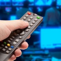 13 televizyon ve radyo kanalına ait ofisler kapatıldı