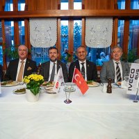 19 Mayıs Ruhuyla Aynı Yoldayız:  IVECO BUS, Türk Sporunun Başarı Yolculuğuna Güç Katıyor
