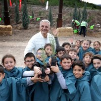 ALJ Türkiye Ağaçlandırma Seferberliği'nin İlk Adımını 310 Bin Fidan ile İzmir'de Attı