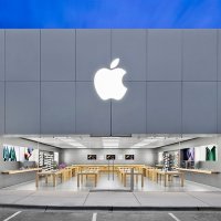 Apple kendi ekranlarını kullanmaya hazırlanıyor