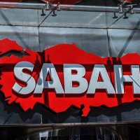 Başarılı muhabir kalbine yenik düştü!