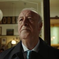 Bıyığına sahip çık del Bosque
