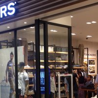 Dockers iletişim ajansını seçti