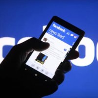 Facebook Hikayeler özelliği masaüstüne geliyor