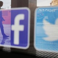 Facebook ve Twitter'a yeni zorunluluk getirildi