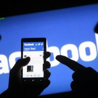 Facebook'dan siyasi reklam kararı