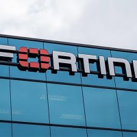 Fortinet, yeni kuantum tehditlerine karşı Kuantum-Güvenli koruma geliştiriyor 
