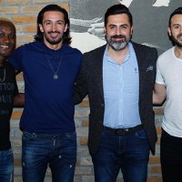 Futbolun efsaneleri sosyal medyanın fenomenleriyle buluşuyor