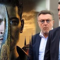 Hakan Muhafız sahnesi dikkat çekti!