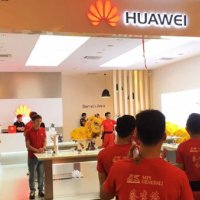 Huawei de Türkiye'de mağaza açacak!