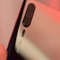Huawei kızaklı telefon için patent aldı