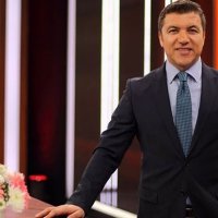 İsmail Küçükkaya'nın sunacağı programın adı belli oldu!