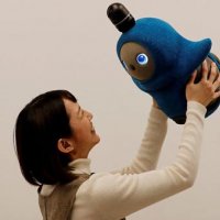 Japonya'da yapay zekalı "sevgi robotu" üretildi