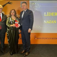 KURUMSALI BIRAKTI, KADINLARA YENİ GELİR KAPISI AÇTI