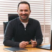 Karnaval; Süper FM'in 33'üncü ve JoyTürk'ün 22'nci yaşını dinleyicisiyle birlikte kutluyor