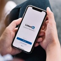 LinkedIn, TikTok-Instagram'ın sevilen özelliğini test ediyor!