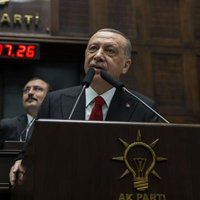 Meclis TV Cumhurbaşkanı Erdoğan'ın konuşmasını kesti
