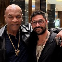 Mıke Tyson'ın Boynunda Türk Tasarımcının İmzası