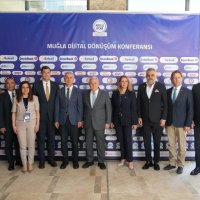 Muğla'da KOBİ'lerin dijital dönüşüm yol haritası Akıllı KOBİ Konferansı'nda ele alındı