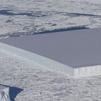 NASA'nın görüntülediği keskin açılı buz kütlesi şaşırttı