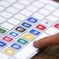 Nefret söylemine yataklık yapan sosyal ağlar…