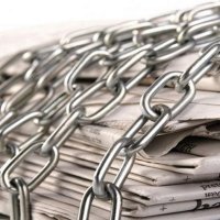 O medya patronu 36 gazetesini birden kapatıyor !