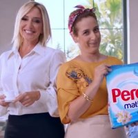 Peros’un reklam yüzü Saba Tümer