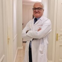 Prof. Dr. Özkan Demirhan'dan Kritik Uyarı: Kış Aylarında Akciğer Ameliyatı Geçiren Hastalar Nasıl Korunmalı?