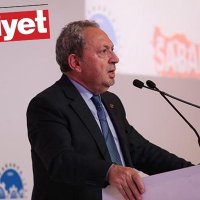 Sabah'ın eski müdürü Hürriyet'i topa tuttu!