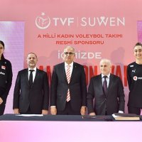 Suwen A Milli Kadın Voleybol Takımı'nın resmi sponsoru oldu