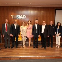 TÜSİAD, “Kurum – Girişim İş Birliklerinde Stratejik Uyumu Yakalamak” Raporunu paylaştı