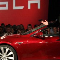 Tesla, üçüncü çeyrekte 143 milyon dolar kâr elde etti