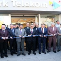 Türk Telekom'un yenilenen Atakum Müşteri Merkezi açıldı...