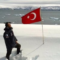 Türk bilim insanları Antarktika'ya ulaştı
