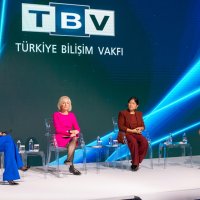 Türkiye Bilişim Vakfı 30'uncu yılında yapay zekâyı mercek altına aldı