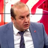 Twitter'dan ünlü gazeteciye büyük şok!