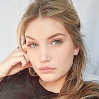 Ünlü model Gigi Hadid’den ırkçı paylaşıma tokat gibi cevap!