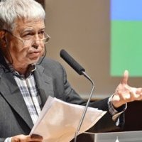 Ünlü profesör 19. Vehbi Koç Ödülü'nün sahibi oldu!