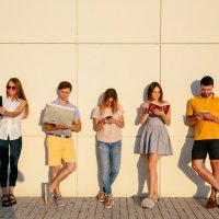 YENİ KUŞAK ROTASINI DEĞİŞTİRDİ