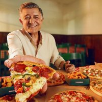 Yılmaz Vural, PizzaLazza'nın yeni reklam yüzü oldu