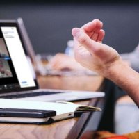 Zoom aktif kullanıcı rekoru kırıyor