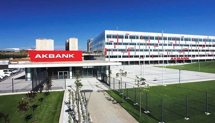 Akbank'ın yeni ajansı belli oldu!