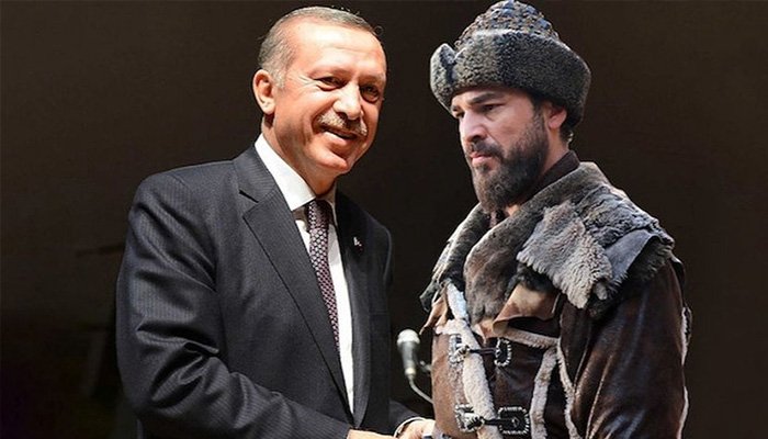Albayrakçılar, Erdoğan'a yakın sanatçıyı neden hedef aldı?