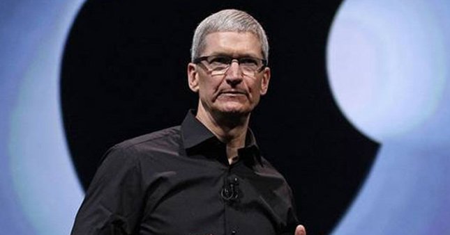 Apple'ın CEO'sundan katliam tweeti