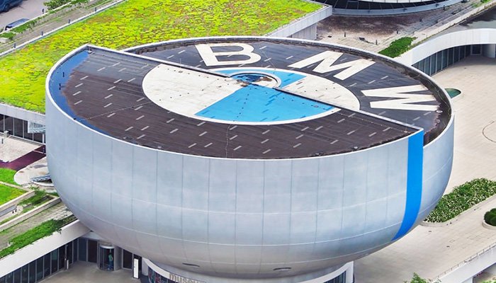 BMW CEO’sundan ayrılık kararı