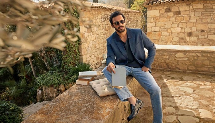 Barış Arduç, reklam filmi için kamera karşısında 